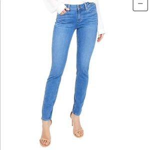 NWT Paige 26 Verugo Ultra Skinny Jeans Medium Blue NEW